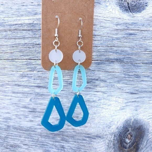 Blue‎ dangling earrings - Picture 1 of 1